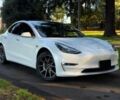 Белый Тесла Модель 3, объемом двигателя 0 л и пробегом 46 тыс. км за 10000 $, фото 1 на Automoto.ua