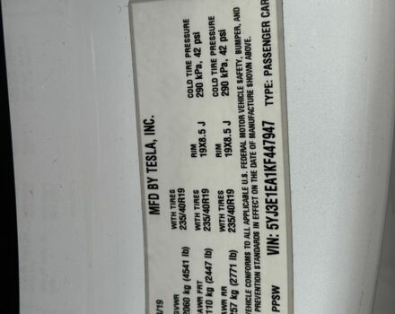 Белый Тесла Модель 3, объемом двигателя 0 л и пробегом 166 тыс. км за 14400 $, фото 9 на Automoto.ua