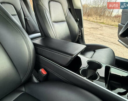 Белый Тесла Модель 3, объемом двигателя 0 л и пробегом 139 тыс. км за 17750 $, фото 27 на Automoto.ua