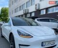 Білий Тесла Модель 3, об'ємом двигуна 0 л та пробігом 66 тис. км за 15900 $, фото 1 на Automoto.ua