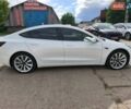 Белый Тесла Модель 3, объемом двигателя 0 л и пробегом 200 тыс. км за 15200 $, фото 4 на Automoto.ua