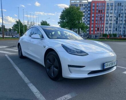 Білий Тесла Модель 3, об'ємом двигуна 0 л та пробігом 122 тис. км за 16500 $, фото 2 на Automoto.ua