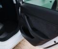Білий Тесла Модель 3, об'ємом двигуна 0 л та пробігом 90 тис. км за 14000 $, фото 14 на Automoto.ua