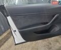 Белый Тесла Модель 3, объемом двигателя 0 л и пробегом 70 тыс. км за 17400 $, фото 8 на Automoto.ua