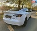 Белый Тесла Модель 3, объемом двигателя 0 л и пробегом 99 тыс. км за 19999 $, фото 6 на Automoto.ua