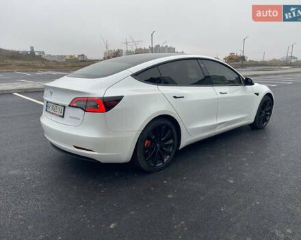 Белый Тесла Модель 3, объемом двигателя 0 л и пробегом 73 тыс. км за 17000 $, фото 11 на Automoto.ua