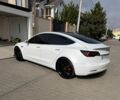Белый Тесла Модель 3, объемом двигателя 0 л и пробегом 67 тыс. км за 21000 $, фото 2 на Automoto.ua