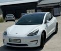 Белый Тесла Модель 3, объемом двигателя 0 л и пробегом 185 тыс. км за 14200 $, фото 1 на Automoto.ua