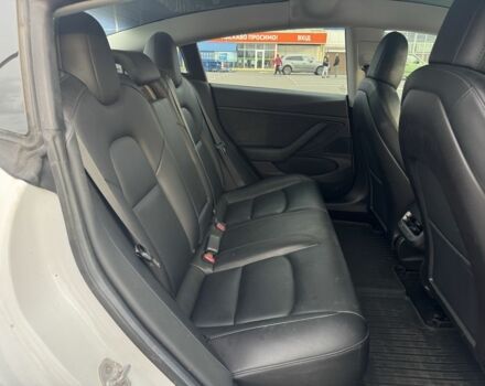 Белый Тесла Модель 3, объемом двигателя 0 л и пробегом 166 тыс. км за 14400 $, фото 15 на Automoto.ua