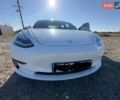 Білий Тесла Модель 3, об'ємом двигуна 0 л та пробігом 90 тис. км за 17500 $, фото 2 на Automoto.ua