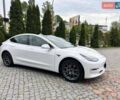 Белый Тесла Модель 3, объемом двигателя 0 л и пробегом 156 тыс. км за 11500 $, фото 1 на Automoto.ua
