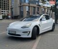 Белый Тесла Модель 3, объемом двигателя 0 л и пробегом 93 тыс. км за 15200 $, фото 2 на Automoto.ua