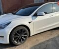 Белый Тесла Модель 3, объемом двигателя 0 л и пробегом 122 тыс. км за 21900 $, фото 5 на Automoto.ua