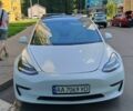 Белый Тесла Модель 3, объемом двигателя 0 л и пробегом 93 тыс. км за 17777 $, фото 2 на Automoto.ua