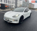 Белый Тесла Модель 3, объемом двигателя 0 л и пробегом 73 тыс. км за 17000 $, фото 4 на Automoto.ua