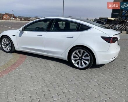 Білий Тесла Модель 3, об'ємом двигуна 0 л та пробігом 167 тис. км за 25500 $, фото 11 на Automoto.ua