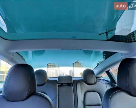 Белый Тесла Модель 3, объемом двигателя 0 л и пробегом 101 тыс. км за 23500 $, фото 15 на Automoto.ua