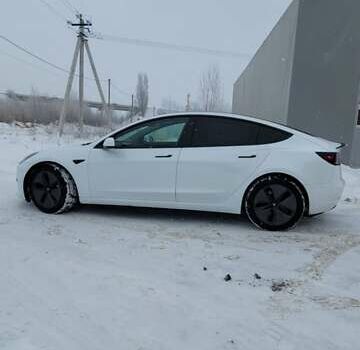 Білий Тесла Модель 3, об'ємом двигуна 0 л та пробігом 130 тис. км за 15500 $, фото 15 на Automoto.ua