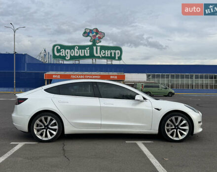 Белый Тесла Модель 3, объемом двигателя 0 л и пробегом 166 тыс. км за 14500 $, фото 9 на Automoto.ua