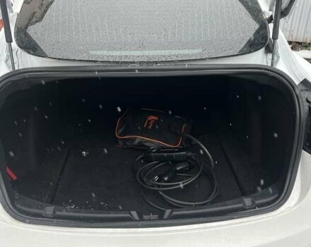 Белый Тесла Модель 3, объемом двигателя 0 л и пробегом 122 тыс. км за 19350 $, фото 13 на Automoto.ua