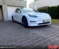 Білий Тесла Модель 3, об'ємом двигуна 0.32 л та пробігом 72 тис. км за 18900 $, фото 1 на Automoto.ua