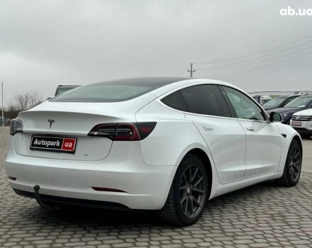 Білий Тесла Модель 3, об'ємом двигуна 0 л та пробігом 203 тис. км за 12000 $, фото 6 на Automoto.ua