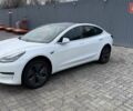 Білий Тесла Модель 3, об'ємом двигуна 0 л та пробігом 82 тис. км за 18999 $, фото 7 на Automoto.ua