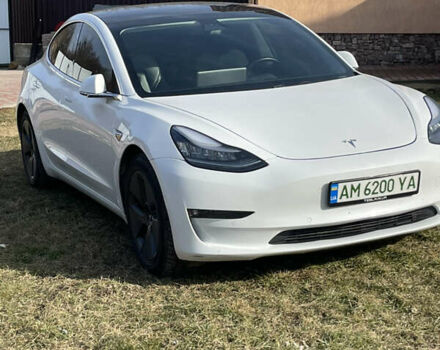 Белый Тесла Модель 3, объемом двигателя 0 л и пробегом 91 тыс. км за 17100 $, фото 2 на Automoto.ua