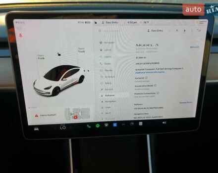 Білий Тесла Модель 3, об'ємом двигуна 0 л та пробігом 66 тис. км за 12900 $, фото 8 на Automoto.ua