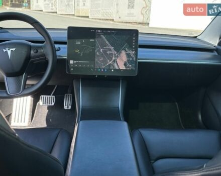 Белый Тесла Модель 3, объемом двигателя 0 л и пробегом 80 тыс. км за 21000 $, фото 9 на Automoto.ua