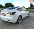 Белый Тесла Модель 3, объемом двигателя 0 л и пробегом 233 тыс. км за 15000 $, фото 3 на Automoto.ua