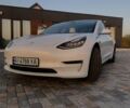 Белый Тесла Модель 3, объемом двигателя 0 л и пробегом 66 тыс. км за 15800 $, фото 19 на Automoto.ua