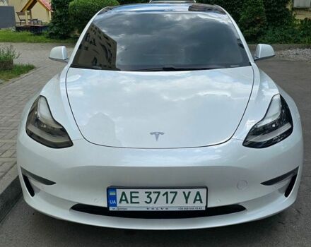 Белый Тесла Модель 3, объемом двигателя 0 л и пробегом 128 тыс. км за 17999 $, фото 1 на Automoto.ua