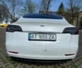 Белый Тесла Модель 3, объемом двигателя 0 л и пробегом 100 тыс. км за 13900 $, фото 17 на Automoto.ua