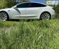 Білий Тесла Модель 3, об'ємом двигуна 0 л та пробігом 82 тис. км за 26200 $, фото 1 на Automoto.ua