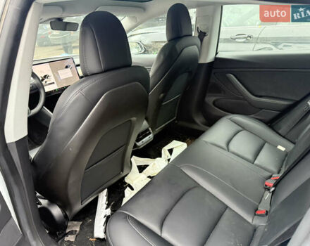 Білий Тесла Модель 3, об'ємом двигуна 0 л та пробігом 79 тис. км за 15200 $, фото 13 на Automoto.ua