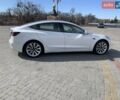 Белый Тесла Модель 3, объемом двигателя 0 л и пробегом 167 тыс. км за 25500 $, фото 14 на Automoto.ua