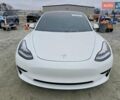 Белый Тесла Модель 3, объемом двигателя 0 л и пробегом 170 тыс. км за 5500 $, фото 1 на Automoto.ua
