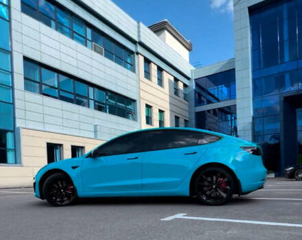 Білий Тесла Модель 3, об'ємом двигуна 0 л та пробігом 70 тис. км за 22500 $, фото 1 на Automoto.ua