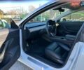 Білий Тесла Модель 3, об'ємом двигуна 0 л та пробігом 74 тис. км за 15500 $, фото 4 на Automoto.ua