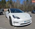 Білий Тесла Модель 3, об'ємом двигуна 0 л та пробігом 122 тис. км за 15800 $, фото 3 на Automoto.ua