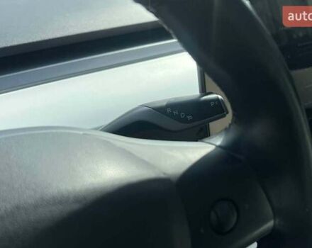 Білий Тесла Модель 3, об'ємом двигуна 0 л та пробігом 89 тис. км за 16900 $, фото 12 на Automoto.ua