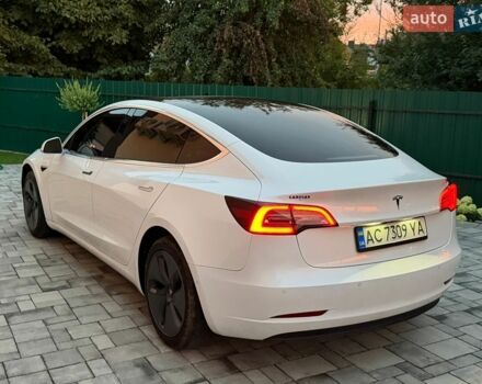 Білий Тесла Модель 3, об'ємом двигуна 0 л та пробігом 172 тис. км за 12950 $, фото 7 на Automoto.ua
