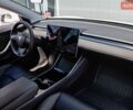 Белый Тесла Модель 3, объемом двигателя 0 л и пробегом 140 тыс. км за 16000 $, фото 1 на Automoto.ua