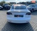 Белый Тесла Модель 3, объемом двигателя 0 л и пробегом 177 тыс. км за 17500 $, фото 5 на Automoto.ua