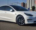 Белый Тесла Модель 3, объемом двигателя 0 л и пробегом 139 тыс. км за 32500 $, фото 3 на Automoto.ua