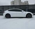 Белый Тесла Модель 3, объемом двигателя 0 л и пробегом 62 тыс. км за 35000 $, фото 3 на Automoto.ua