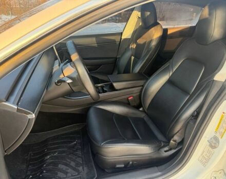 Білий Тесла Модель 3, об'ємом двигуна 0 л та пробігом 190 тис. км за 15950 $, фото 22 на Automoto.ua