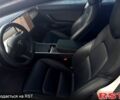 Белый Тесла Модель 3, объемом двигателя 0.34 л и пробегом 164 тыс. км за 18200 $, фото 5 на Automoto.ua