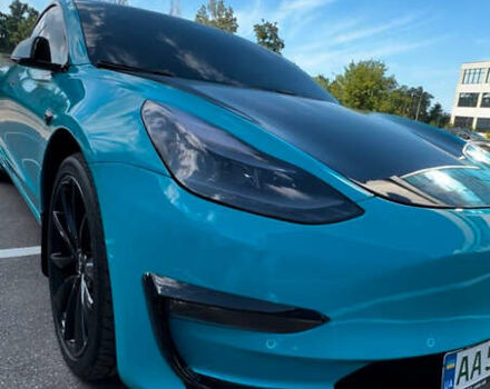 Білий Тесла Модель 3, об'ємом двигуна 0 л та пробігом 70 тис. км за 22500 $, фото 10 на Automoto.ua